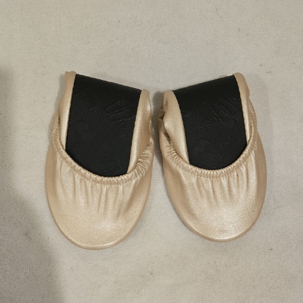 Rescue Flats Champagne Gold Metallic Ballet Flats Size Small